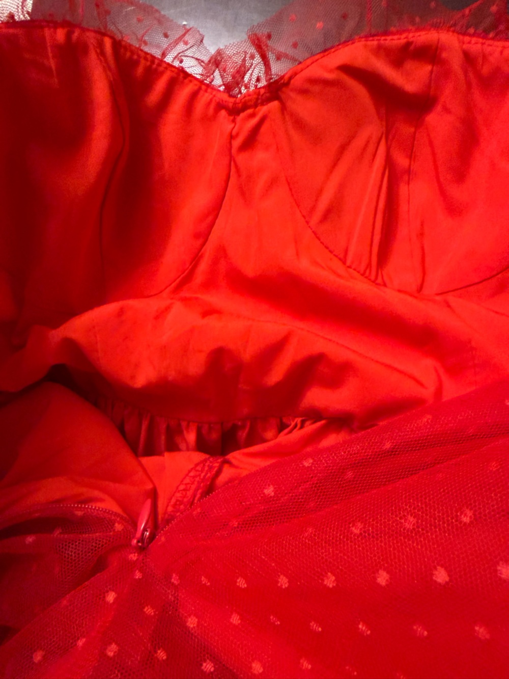 Dolls Kill x Beetlejuice "Red Wedding" Lydia Deetz gown maxi dress tulle - Picture 10 of 12